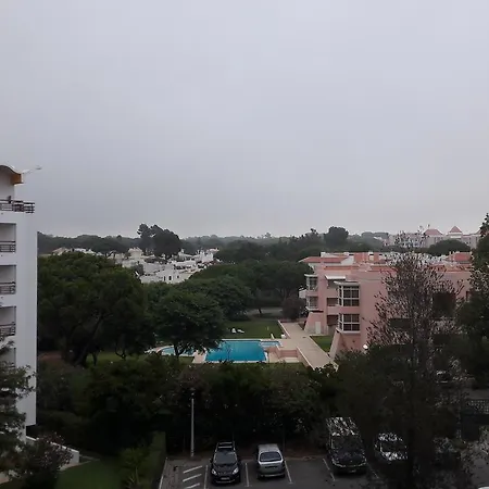T1 With Pool And Sea View Vilamoura